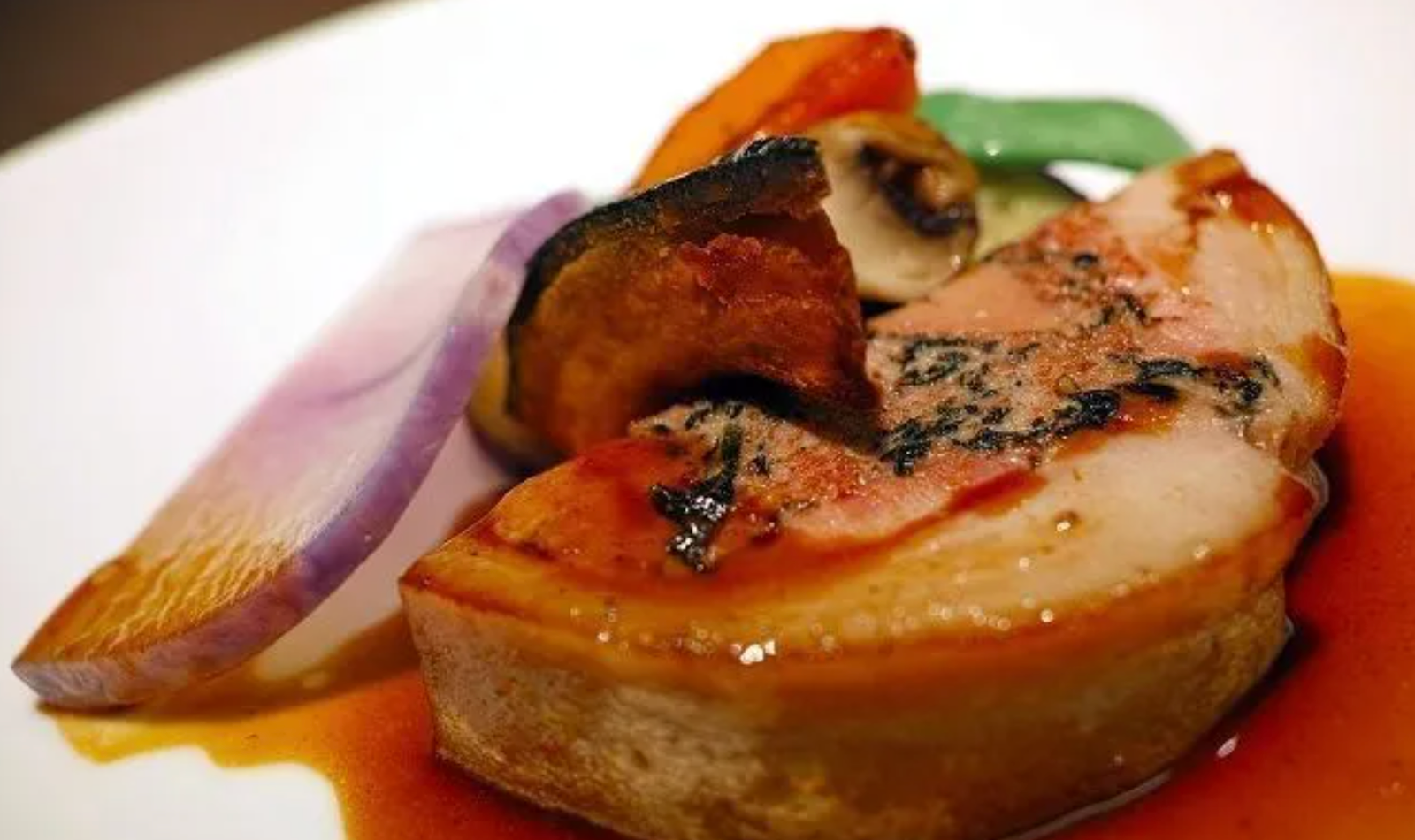 Lula sanciona lei que proíbe a produção e comercialização de foie gras Lula sanciona lei que proíbe a produção e comercialização de foie gras